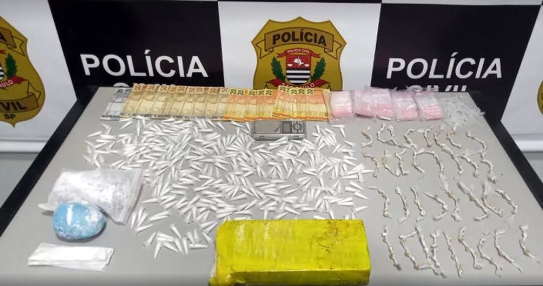 PCSP prende homem com mais de 300 pinos com cocaína e 165 pedras de crack