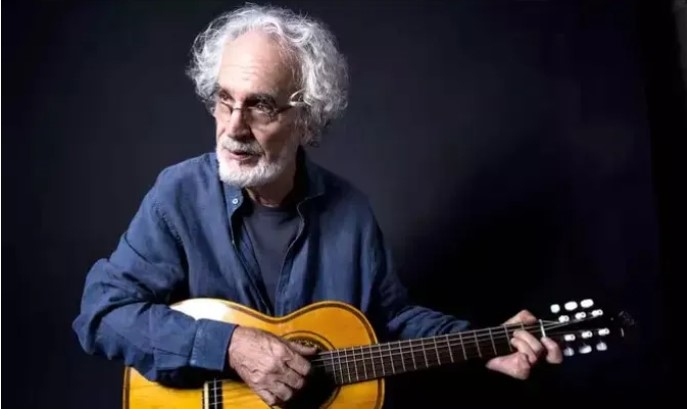 Renato Teixeira se apresenta nesta sexta em Poços de Caldas