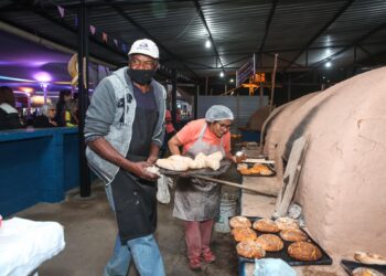 Festa do Biscoito de Caldas começa com grande público e muitas gostosuras