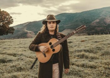 Anderson Martins enaltece viola mineira em show do Julho Fest neste sábado em Poços