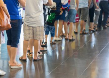 Procon de Poços multa agências bancárias em R$ 24,7 mil por tempo de espera em filas