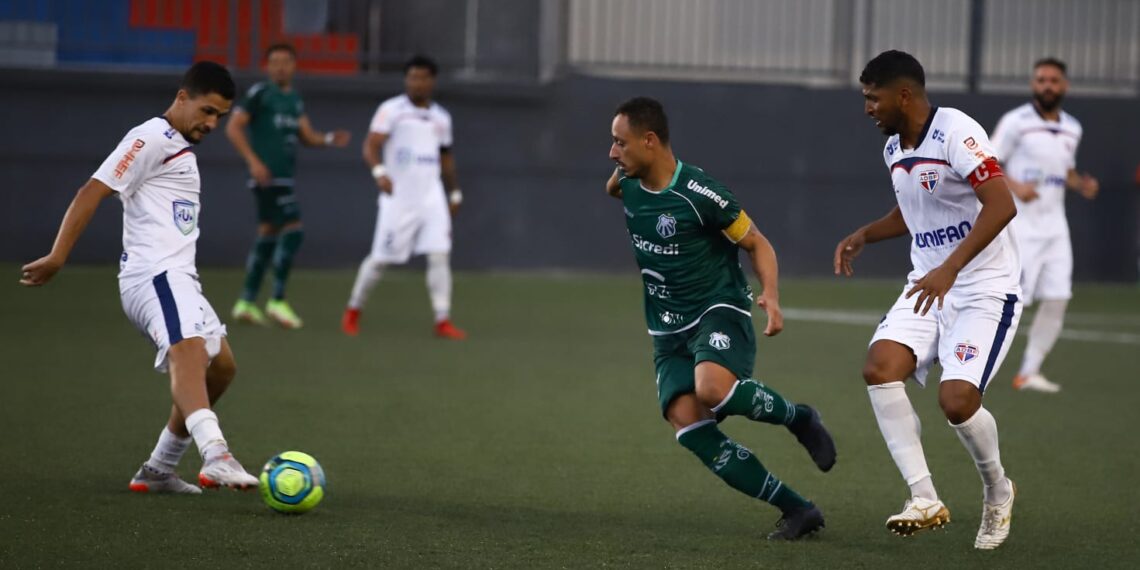 Caldense perde para o Bahia de Feira