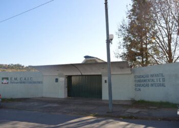 Prefeitura esclarece sobre transporte de alunos da Escola Caic em Poços