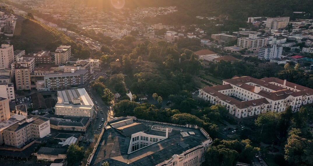 Rede hoteleira de Poços de Caldas espera alta ocupação nas férias de julho