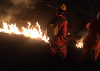 Incêndio atinge oito hectares de vegetação em Poços de Caldas