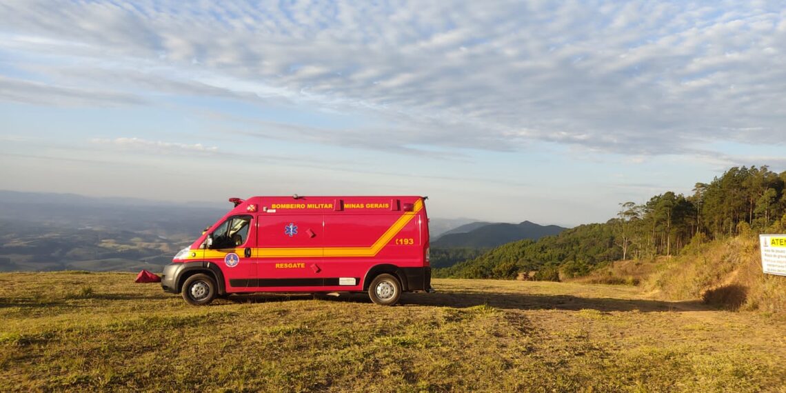 Turista fica ferido após cair em vala na Serra de São Domingos em Poços de Caldas
