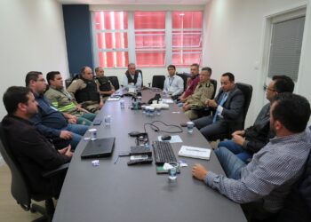 Reunião discute segurança em instalações e equipamentos de concessionárias de energia elétrica