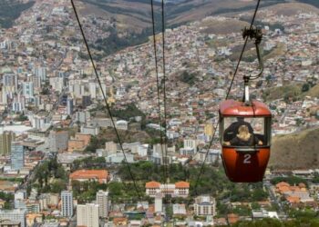 Prefeitura de Poços reabre licitação para concessão dos pontos turísticos após reunião com investidores
