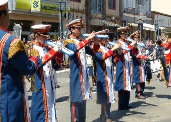 Após dois anos, Desfile Cívico volta a ser realizado em Poços