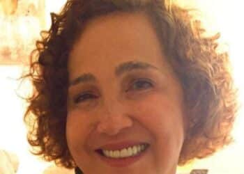 Atriz Claudia Jimenez morre aos 63 anos