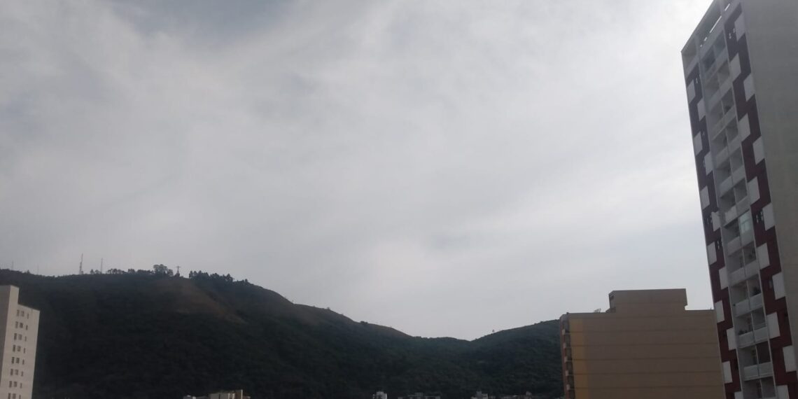 Alerta de queda de temperatura termina nesta terça em Poços