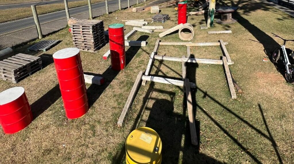 Pista de bike trial é montada em Poços de Caldas