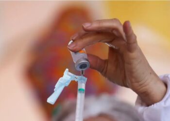 Covid 19: com baixa procura, Poços perde mais de 1.300 doses de vacinas