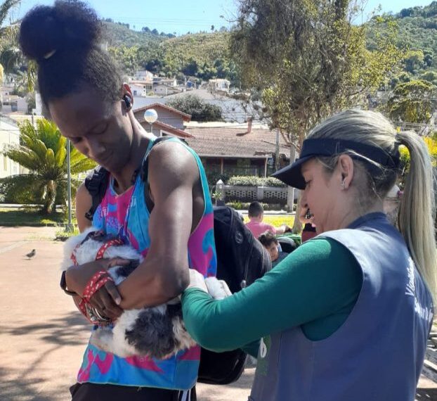 Vacinação Antirrábica é realizada nesta sexta em Poços de Caldas