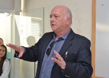 Ricardo Sá deixa superintendência da Santa Casa de Poços; vice-provedor assume interinamente