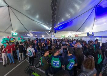 Evento realizado pela Puc Minas reuniu duas mil pessoas no campus em Poços de Caldas