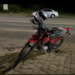 Motociclista fica ferido após sofrer acidente na região leste de Poços