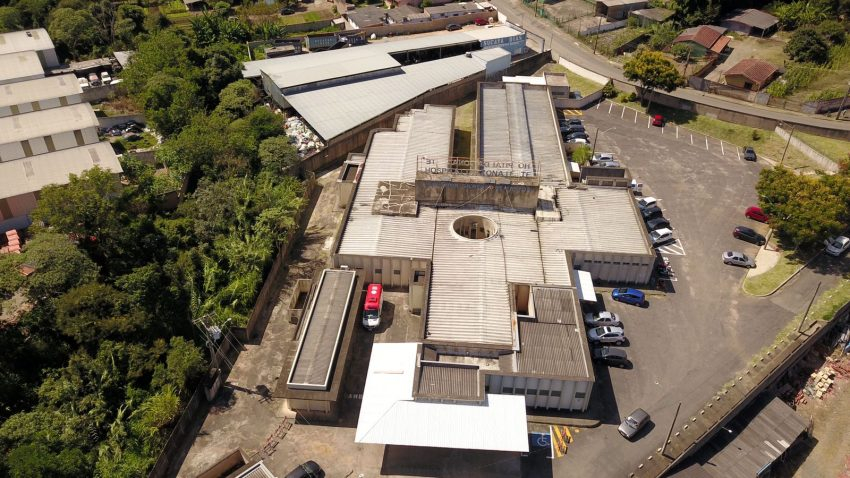 Novo telhado será colocado no Hospital da Zona Leste em Poços