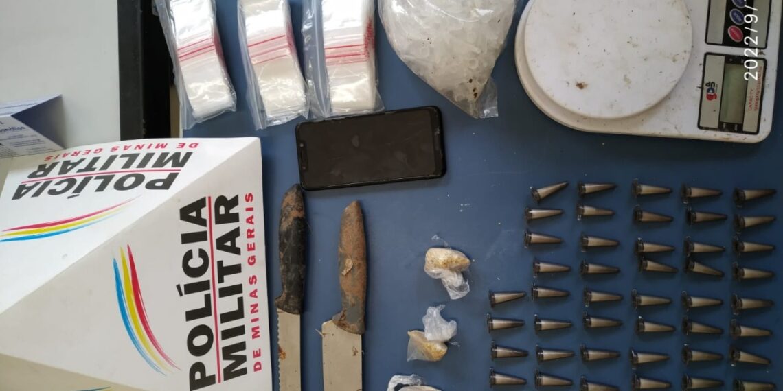 Homem é preso e drogas são apreendidas no Vila Rica em Poços