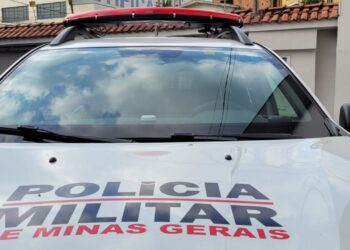 PM prende dois foragidos em Poços; um estava no trabalho e outro na ‘boca de fumo’