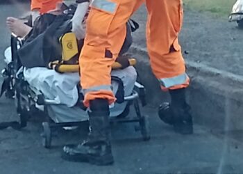 Motociclista fica ferido após acidente em Poços de Caldas neste sábado (24)