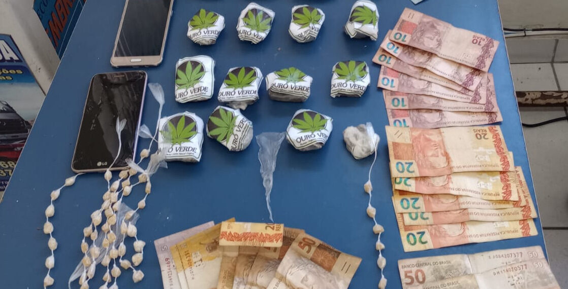 Dupla é apreendida com dinheiro e drogas na zona oeste de Poços