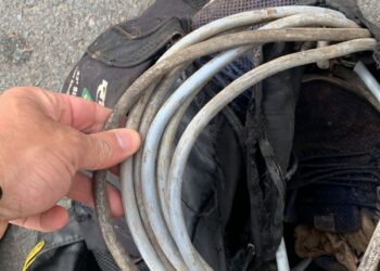 Homem é preso após furtar fiação de construção em Poços