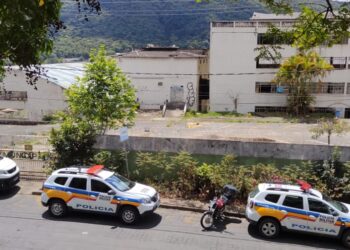 URGENTE: Corpo de homem é encontrado no Complexo Santa Cruz em Poços