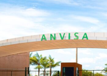 Anvisa alerta o uso de substância que causou morte de cães para evitar seu consumo em alimentos humanos