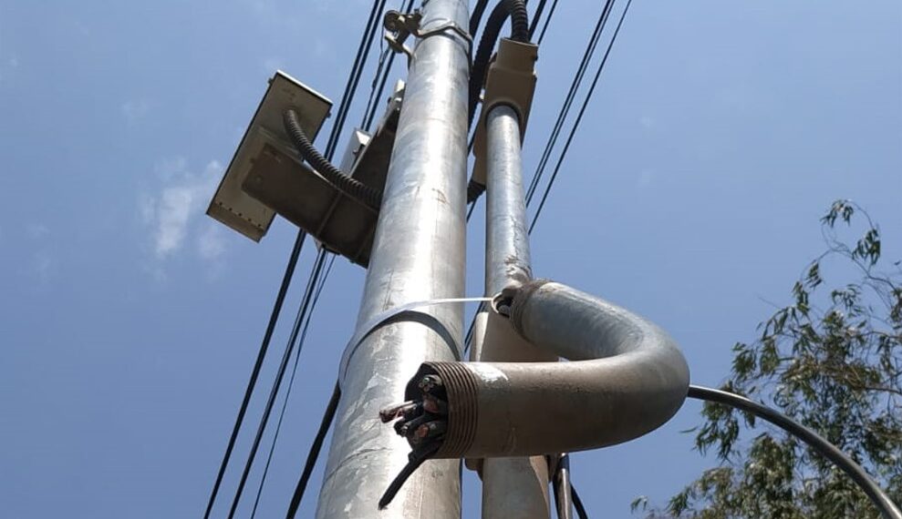 Componentes eletrônicos e cabos de energia são furtados de radar em Poços