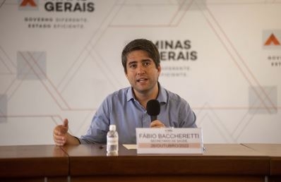 Minas pretende incluir o imunizante contra a Covid-19 no calendário nacional de vacinação