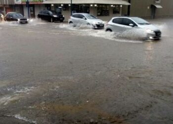 22 cidades de Minas decretaram situação de emergência devido às fortes chuvas