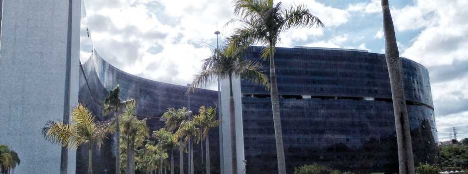 Dia do Servidor será celebrado no dia 31 de outubro em MG, e servidores terão folga prolongada