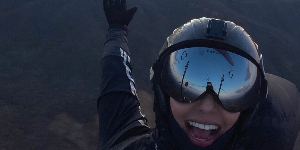 Poços-caldense bate recorde mundial feminino de parapente
