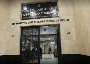 Empresa terá que pagar indenização a empregado apelidado de ‘Patati Patatá’ por gestor