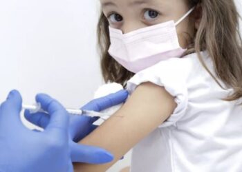 Ministério da Saúde recebeu a primeira remessa de doses contra a covid-19 destinado a crianças de 6 meses a menores de 3 anos