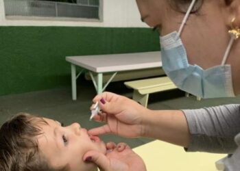 Campanha de vacinação contra poliomielite em Poços de Caldas atingiu 81,12% do público-alvo