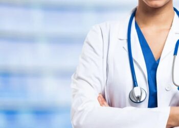 Senado aprova realocação de verba para piso da enfermagem