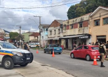 Polícia Militar realiza operação antidrogas em Poços de Caldas