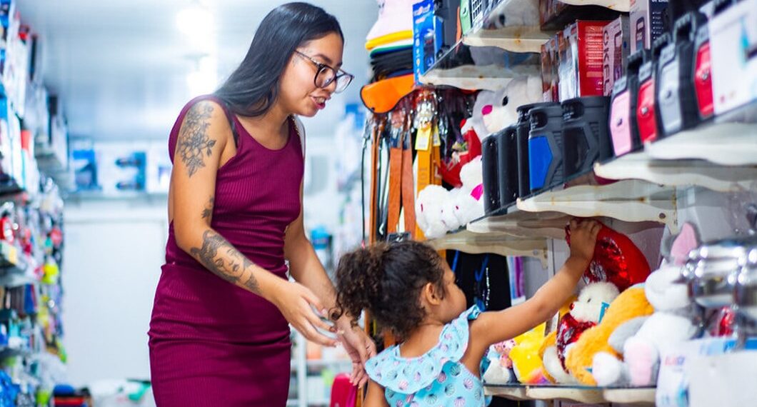 Procon de Poços orienta sobre cuidados e orientações para compras do Dia das Crianças