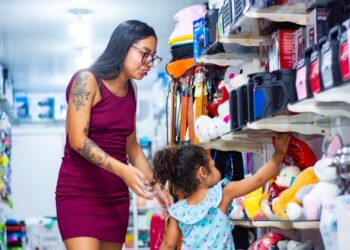 Procon de Poços orienta sobre cuidados e orientações para compras do Dia das Crianças