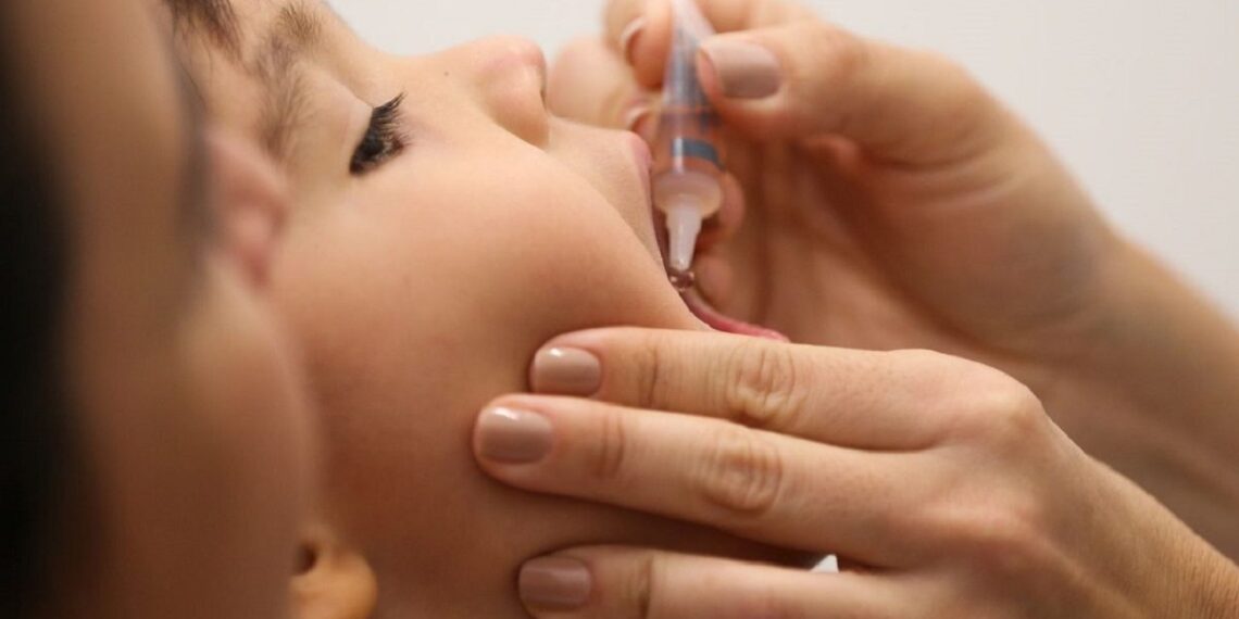 Secretaria de Saúde realizará vacinação contra poliomielite nas creches de Poços