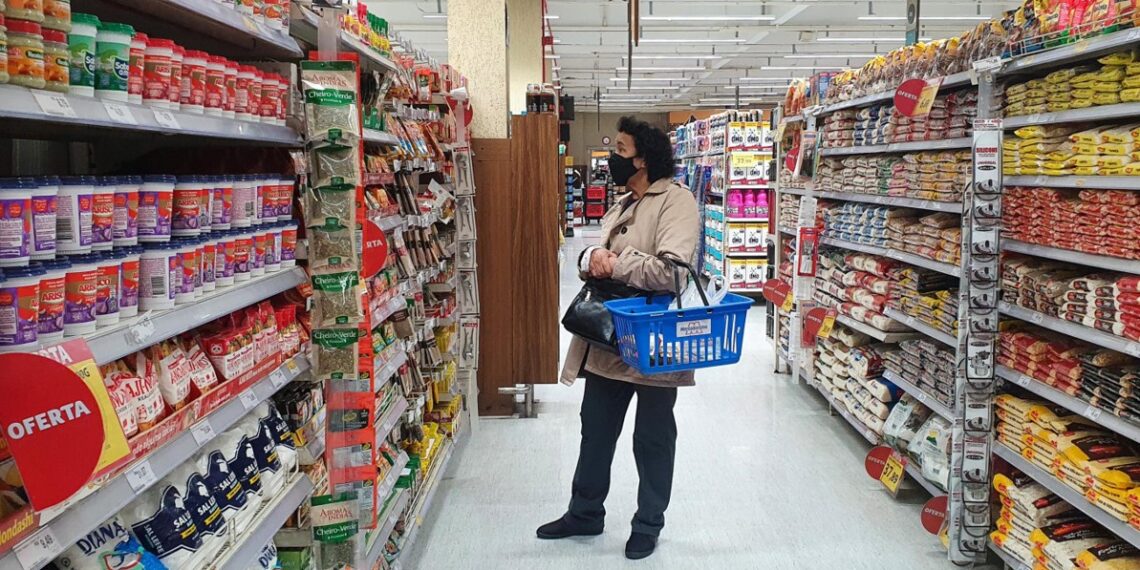 Pesquisa do Procon de Poços de Caldas aponta alta nos preços da cesta básica