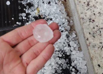 Chuva de granizo atinge parte de Poços de Caldas e municípios vizinhos