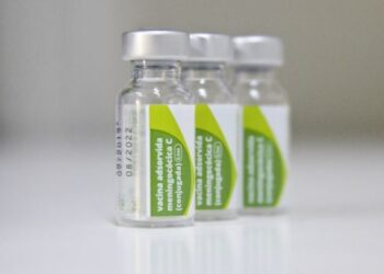 Campanha de vacinação contra meningite começa na próxima semana em Poços de Caldas