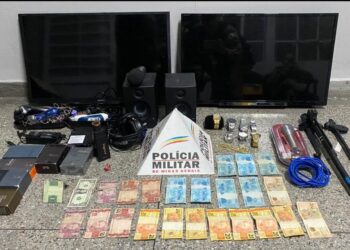 Materiais furtados de república onde estudante foi morto são recuperados em Poços