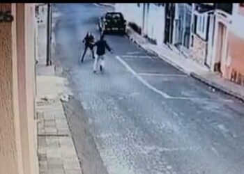 URGENTE | Mulher é esfaqueada no centro de Campestre