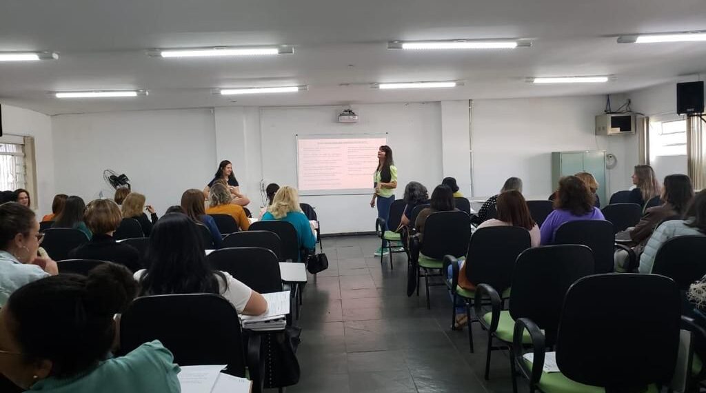 Poços de Caldas incentiva aleitamento materno nos Centros de Educação Infantil