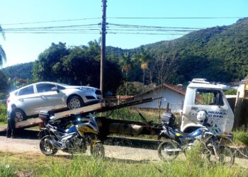 Guarda Municipal recupera veículo furtado em Poços