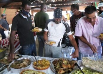 Almoço especial de natal será realizado em Poços de Caldas para pessoas em situação de rua